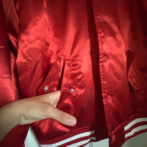 Yo Hago Lo Que Me Da La Gana Bad Bunny Bomber Jacket - Picture 7 of 11